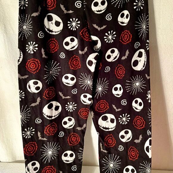 Disney Nightmare Before Christmas Sleep Pants W/ Red Jogger Hem Women Sz A 4/6 - Picture 2 of 4
